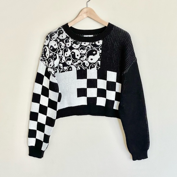 BP Nordstrom Yin Yang Checkered Black White Cropped Crew Sweater Women’s Medium - Picture 2 of 8